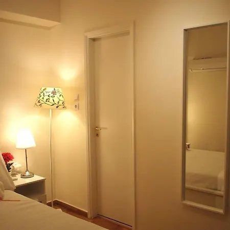 Charming Posh Quartier Apartment *